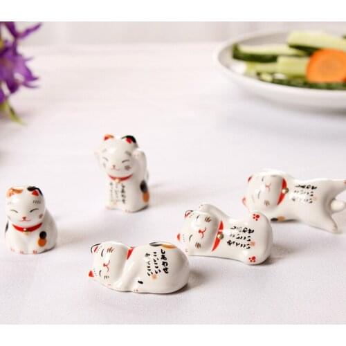 1PC Japanese Style Chopsticks Holder Cute Lucky Cat Fork Spoon Chopsticks Holder for Dinning Room Restaurant Home Ceramic