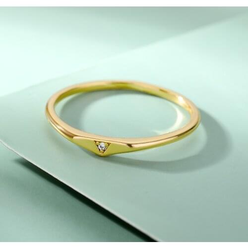 Tiny Cute Triangular Ring Luxury Gold Silver Color Rings For Women Vintage Wedding Band Zircon Jewelry Couple Gift bague femme