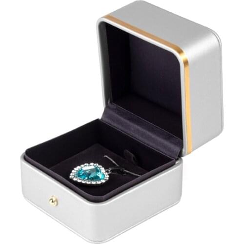 Flat Necklace Jewelry Packaging Gift Box With Pu Leather Gold Edged Wedding Ring Bracelet Display Show Case Jewellery Holder