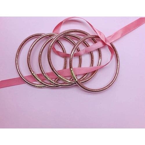 Sweet Gorgeous Lovely Bracelet 5 Pcs Set Gitter Filled Stardust Stack Silicone Circles Bangles Women Bowknot Jelly Bangles