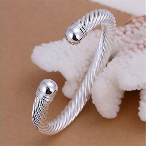KN-B030 Lucky Silver Color Charm Bangle Bracelets For Women Christmas Gifts Lady Popular Fashion 925 Jewelry Twisted Bangle