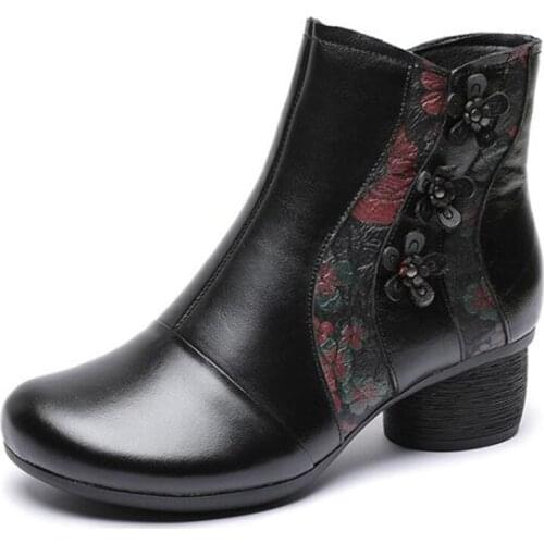 2020 New Classic Flower Printing Top Cowhide Leather Boots Autumn Winter Shoes Fashion Boots Women Boots Round Heel Martin Boots