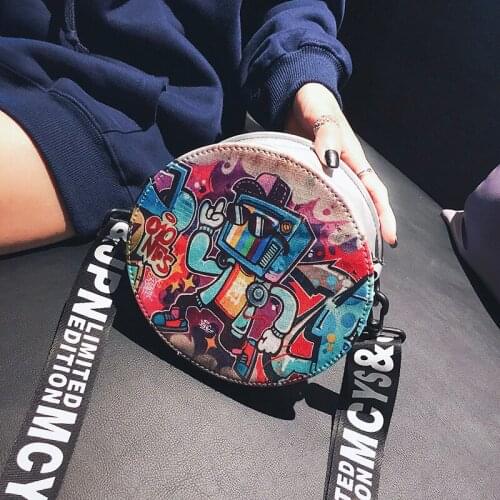 Womens Bags 2020 New Fashion Korean Wild Crossbody Shoulder Bag with Graffiti Small yuan bao Shoulder Bag
