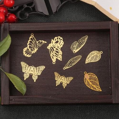New Fashion 10Pcs DIY Butterfly Golden Copper Hollow Mold Crafts Ornaments For Necklace Jewelry Making Findings