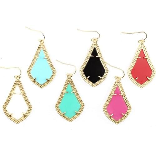 Classic Fashion Brand Designer Inspired Design K Claw Acrylic Resin Stone Inset Kite Dangle Drop Earrings for Women S Jewelry