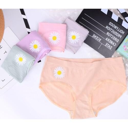 ATOXY Soft Skin-friendly Small Daisy Butterfly Large Size Seamless Womens Panties Lace Cotton Lining Plus Size Womens Briefs