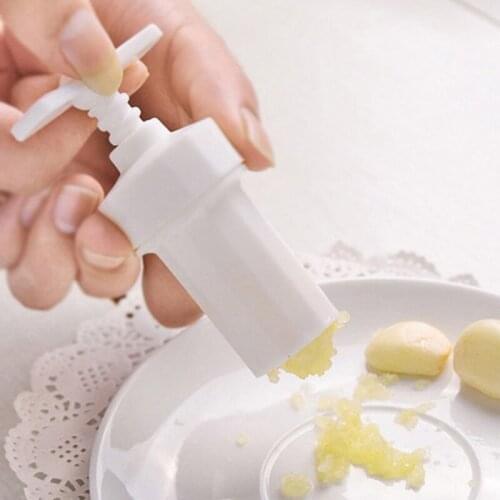 1Pc Practical Kitchen Cooking Tools Garlic press Crusher Presser screw squeeze Peeler Garlic Crusher