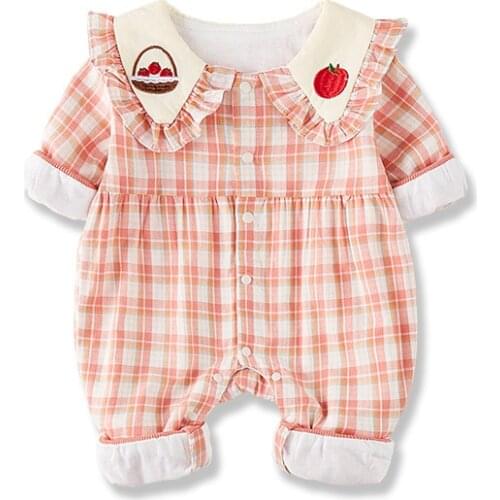 Autumn baby jumpsuit new hundred days female baby Korean plaid climbing romper newborn cute double romper