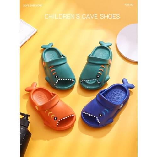 Boys and girls lovely children slippers summer beach soft indoor children small shark bathroom slippers sandals
