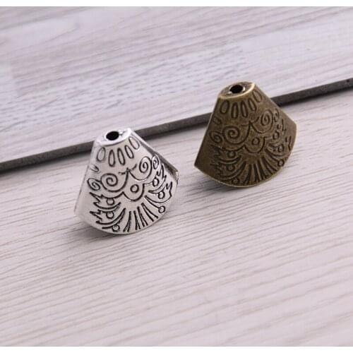 SWEET BELL 40pcs 10*18*20mm Two Color Receptacle Hollow Horn DIY Spaced Jewelry Accessories Charms For Jewelry Making