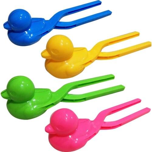 1PCs Plastic Snowball Maker Clip Cartoon Duck Winter Snow Sand Mold Tool for Snowball Fight Outdoor Fun Sports Toys Kids Gifts