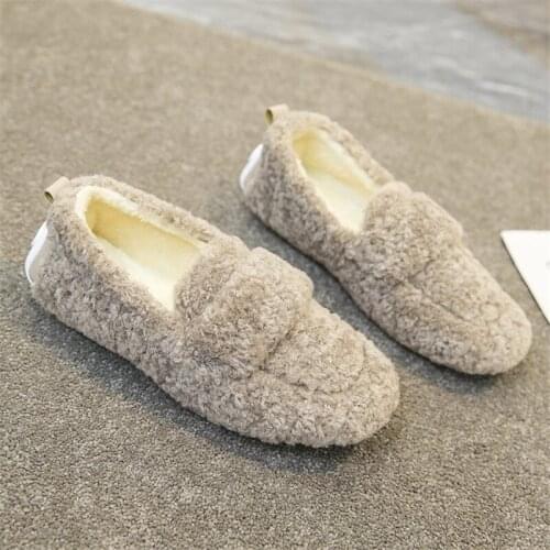 2021 Fashion New Womens Summer Sandals Flat Heel Fashion Outerwear Flat Beach Shoes Flip Flops Casual Women Slippers