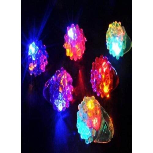 LED Flashing Strawberry Finger Ring Bar DJ Rave Toys Light Up Elastic Rubber Blinking Ring for Prom Party Christmas Gift