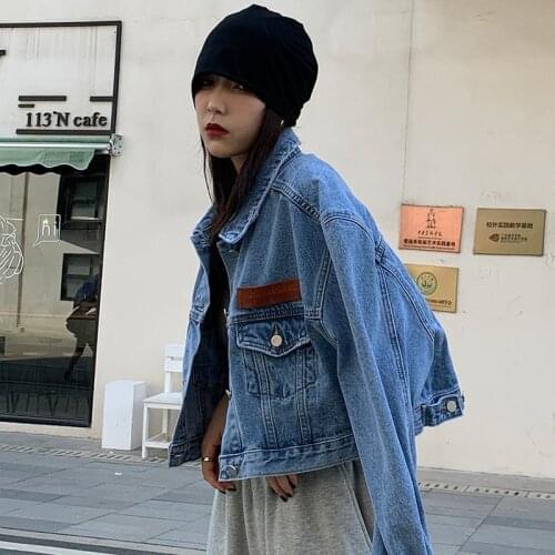 Streetwear Style Womens Top Trend Loose Versatile Jean Jacket Women Fashion Single-breasted Buttoned Lapel Cropped Denim Coat