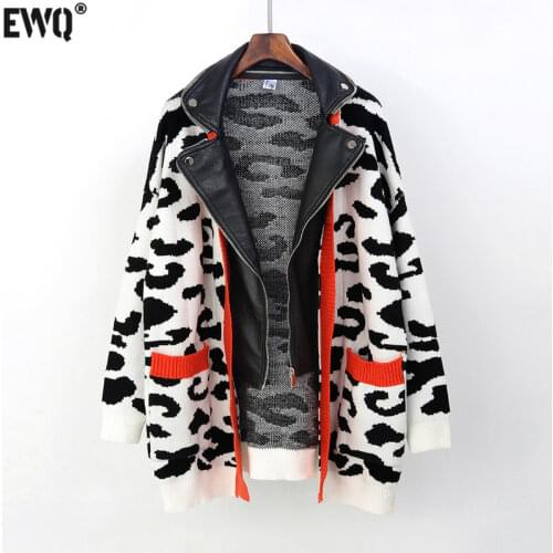 [EWQ] 2021 Spring Fake Two Fashion Large Size Knit Leather Jacket Fashion Trend Leopard Coat Oversize Ladies Zipper Outerwear