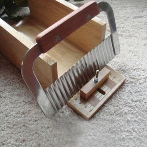 1 Pcs High Quality Wholesale Wavy Slicer Stainless Steel Cutter Hardwood Handle Crinkle Wax Vegetable Soap Cutter DIY Soap Kits