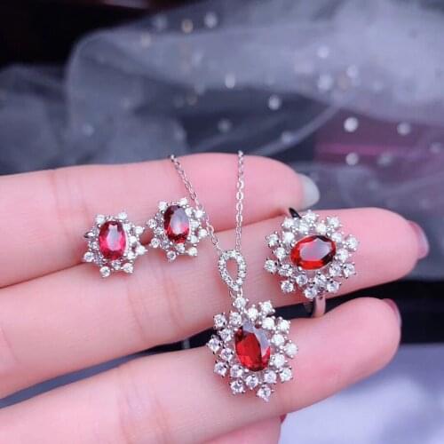 925 New Fashion Jewelry Set Adjustable Ring Necklace Earrings Imitation Natural Mozambique Garnet Pendant For Women Wedding Gift