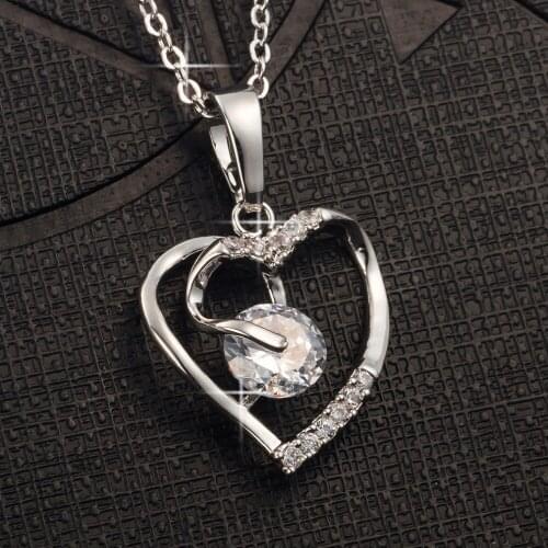 Luxury hollow out heart shape Necklace Pendants for womens Stainless Steel Rose Gold Color Chain Necklace Cubic Zirconia Pendant