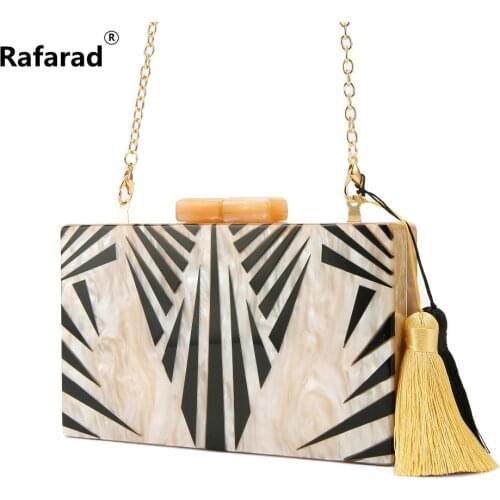 Nude Color Black Striped Acrylic Clasp Women Messenger Bag With Tassel Travel Shopping Moeny Clip Wallet Acrylic Box Clutch Bags