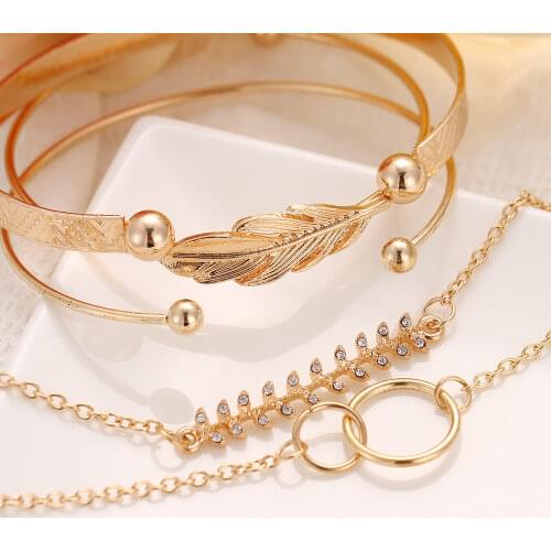 Bohemian Gold Multilayer Bracelet Set Female Butterfly Chain OT Buckle Pearl Crystal Leaf Punk Bracelet Fashion Jewelry New Gift