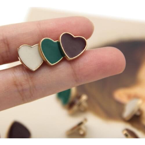 HENGC 13mm Little Red Hearts Metal Buttons For Clothing Vintage Women Blouse Shirt Decorative DIY Crafts Accessories Wholesale