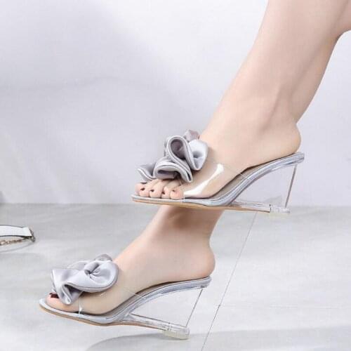 Womens High Heels Summer Wild Womens Sandals Simple Bow-knot Wedge Transparent Slippers Luxury Shoes Women Designers569