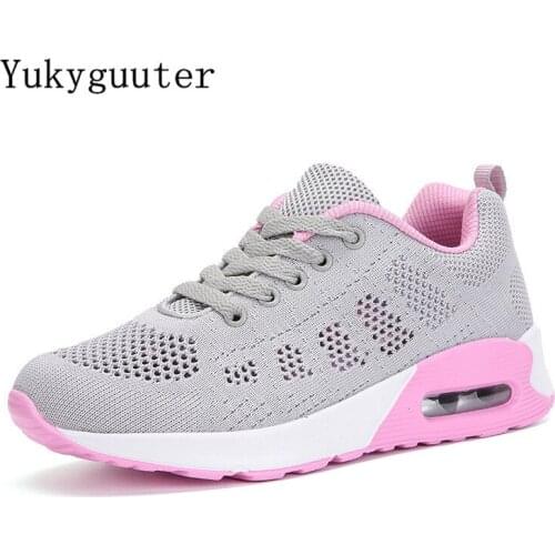 Sport Running Shoes Woman Outdoor Breathable Comfortable Couple Shoes Lightweight Athletic Mesh Sneakers Women High Quality