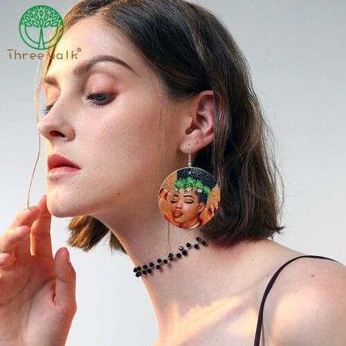 Scrawl Painting Girl Vintage Round Wood Earrings For Women Decoration