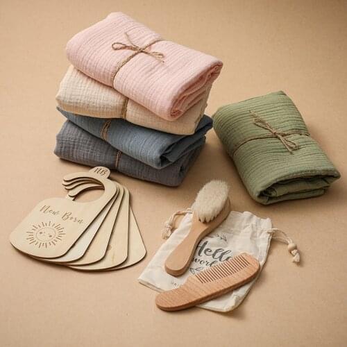 Baby Teether Set Cotton Bib Blanket Baby Milestones Brush Bath Towel Cotton Soft Gauze Kindergarten Washcloth