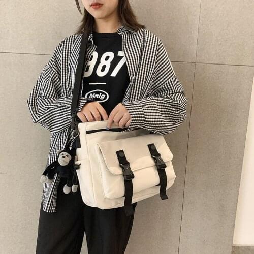 Simpleandlarge-capacity Hong Kong-style schoolbag for young Korean tide shoulder messenger bag for leisure travel