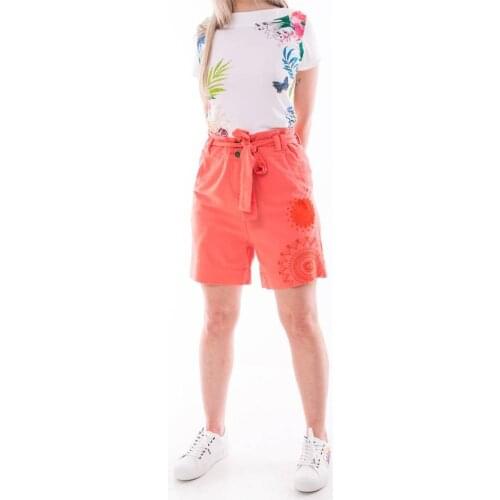 New loose cotton and linen embroidered shorts