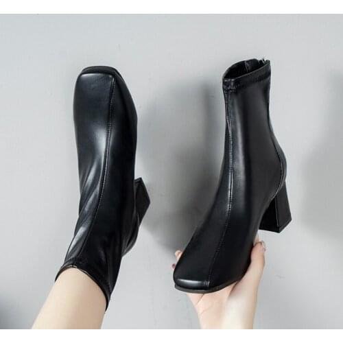 New SHENGY Patent Leather British Style Flat Boots Black Pointed Toe Boots Handsome Motorcycle Boots Womens Boots