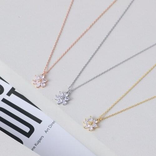 European and American little fresh girl heart snowflake shape inlaid water drop shape sparkle lady style necklace girl