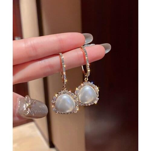 Summer new personality creative moon stone pendant earrings luxury fashion prom party earrings for women holiday gift jewelry