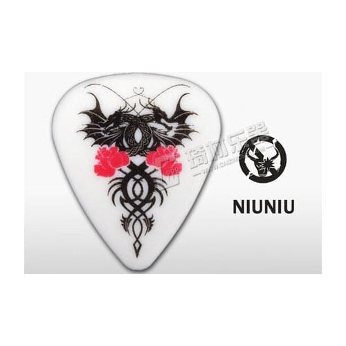 Dragons & Roses Guitar Pick Plectrum Mediator Gauge 1.0mm, Standard Shape, 1/piece