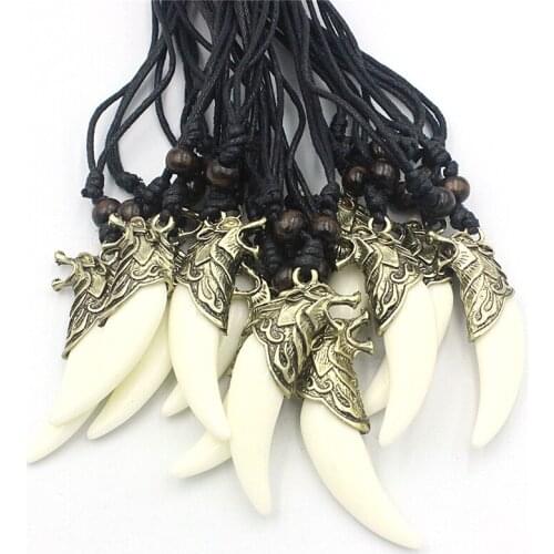 Cool 12pcs/LOT Vintage Bronze Wolf Teeth Pendants Necklaces Acrylic Wolf Tooth Charms Beads Sweater Chain Rope Wholesale XL114