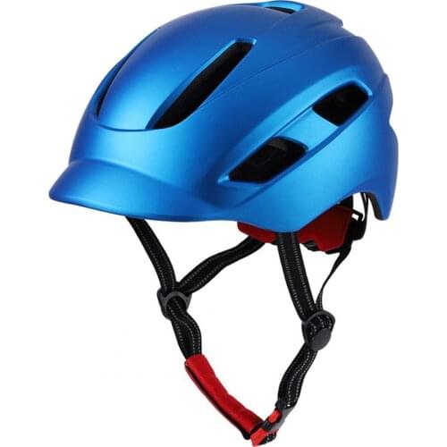 Ultralight adult urban sports helmet, bicycle motorcycle helmet with USB smart signal light riding cap, weight 270g велосипед