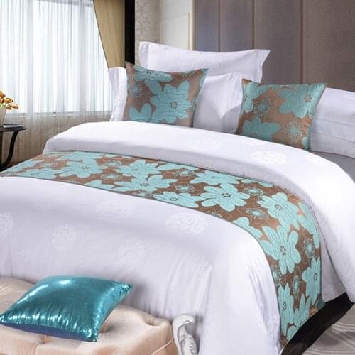 Blue Floral Bedspreads Bed Runner Throw Bedding Single Queen King Bed Cover Towel Home Hotel Decorations