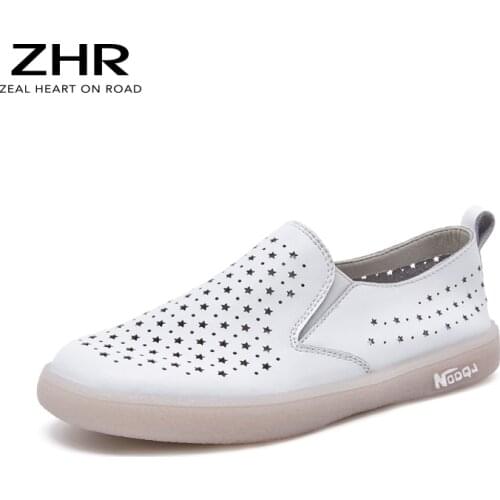 2021 Women Leather Sneakers White Mesh jelly Flats Fashion Casual Slip On Breathable Comfortable Vulcanized Shoes