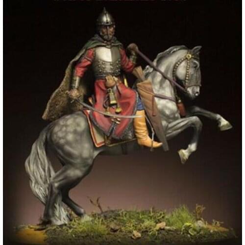 1/24 Knight Resin Figure Building Kit