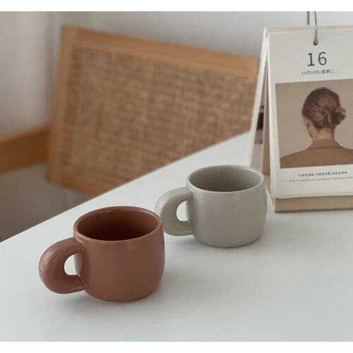 Korean Style Ceramic Coffee Cup Chic Cute Drinking Milk Tea Handgrip Mug Home Office Cafe Table Decor 250ml