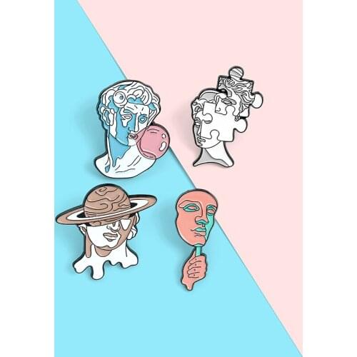 Plaster Enamel Brooch Mask puzzle planet Bubble gum portrait Lapel Pin Fashion personality Badge