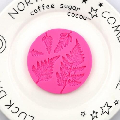 Chocolate Mold Christmas Leaf Silicone Mould Cake Silicone Mould Liquid Silicone Baking Tool Cake Decoration Accessories