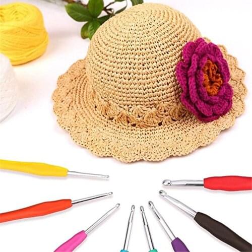 4Pcs 2.0-8mm Silicone Handle Crochet Hooks Needles Knitting Craft Yarn Sewing Tools Crochet Hook Solid Color Knitting Needles