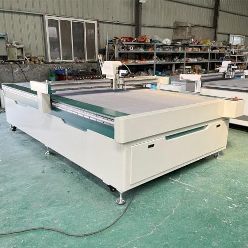 Economy Disposable Medical Covers Advertising Digital Cutting Machine Car Mat Cutter Machine Production With V Cutter