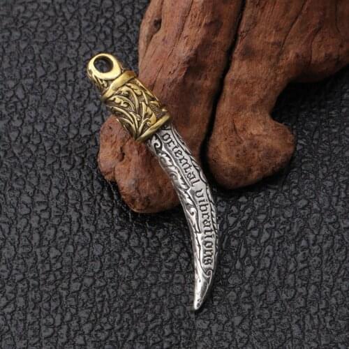 S925 Pure Silver Pendant Man Ornaments Jewelry Carving Wolf Tooth Mens Fashion Pendant Thai Silver Personality Pendant