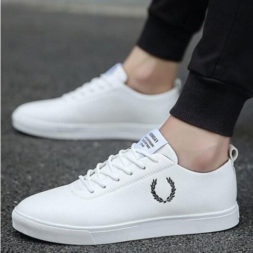 Spring Autumn Men Shoes Mens Casual Shoes Fashion White Sneakers Street Cool Man Flat Sports Shoes Footwear Zapatos De Hombre