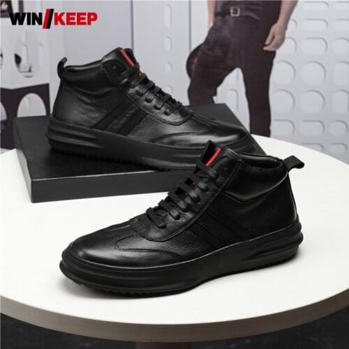 Men Genuine Leather High-Top Shoes Autumn Winter Lace Up Outdoor Sport Shoes Black Jogging Sneakers British Cowhide Ankle Boots