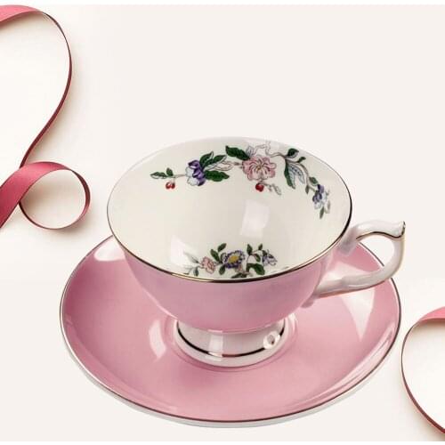 Top Grade Bone China Coffee Cup Creative European Tea Cup Set And Saucer Home Party Afternoon Tea Teacup Porcelain Nice Gift