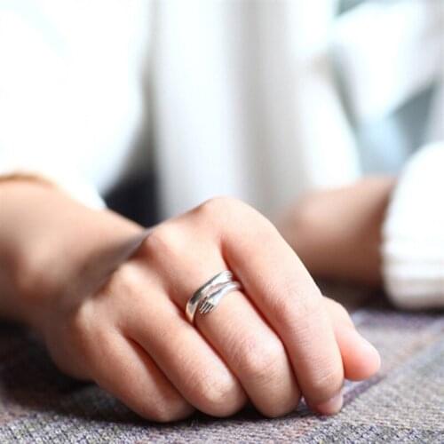 Personality Exaggerated Silver Color Hand Hug Rings For Women Engagement Jewelry Girls Open Finger Rings